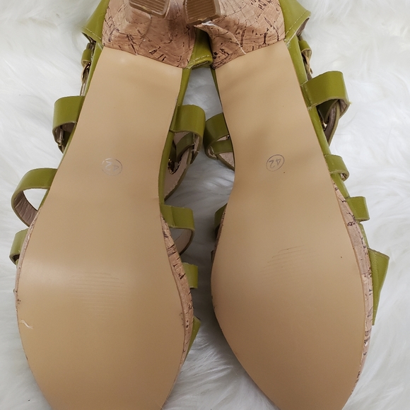 Narrative cork screw heels - Picture 4 of 10